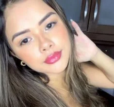 遭丈夫从10楼丢下 女网红当场身亡