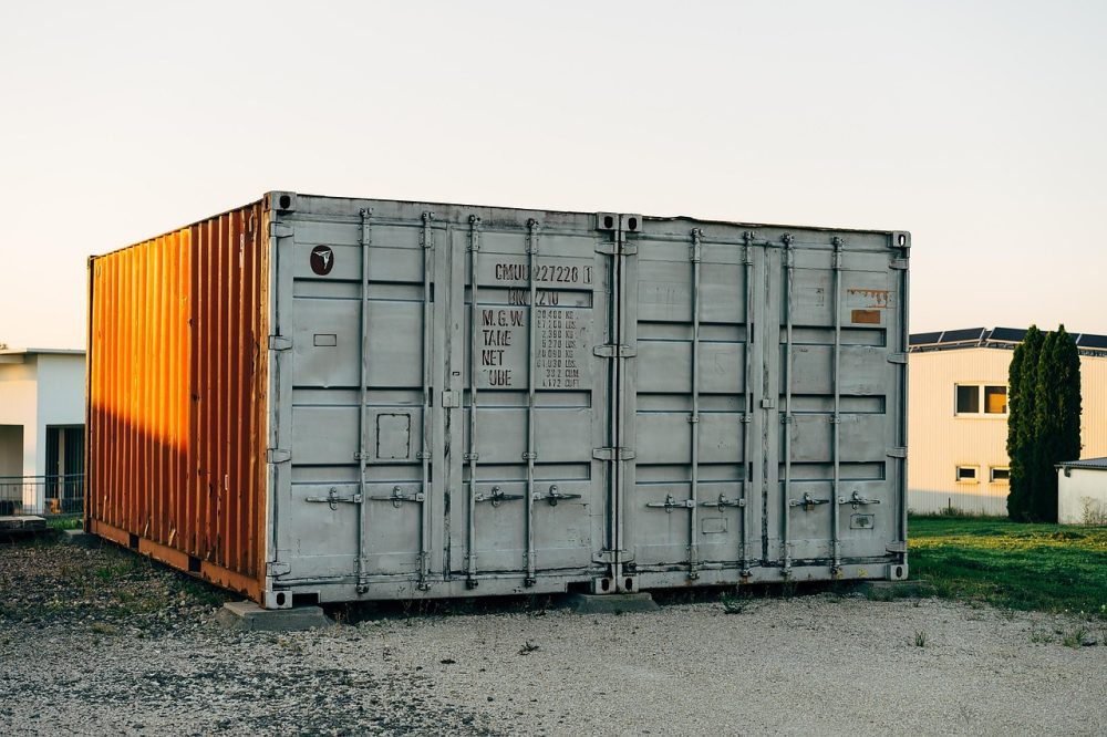 shipping-container-8296674_1280