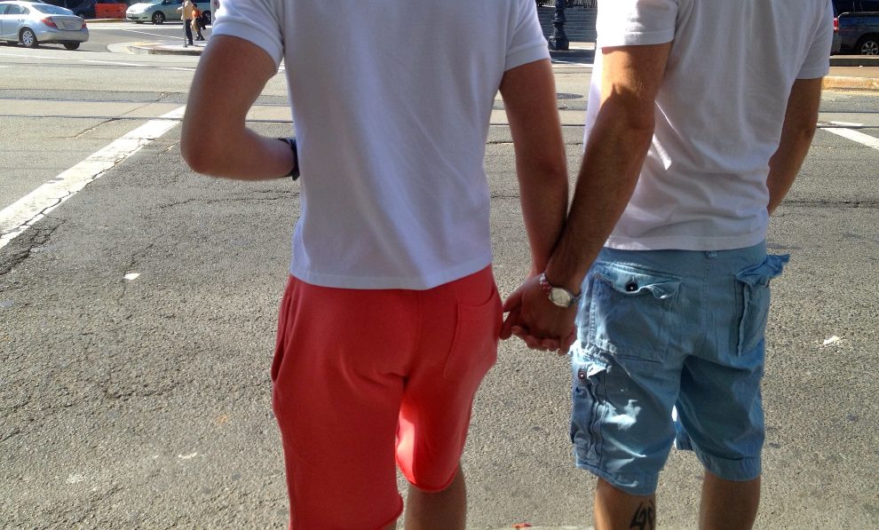 w=1200,quality=90,metadata=keep