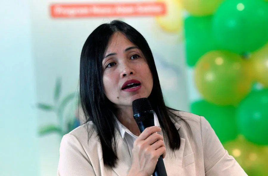 067717bd2efb6113afdab13e40af7fbc