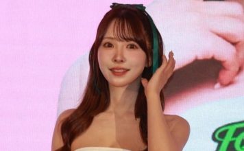 三上悠亚应援意外走光 遭恶意偷拍私密照外流