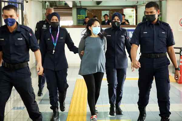 220810CMKfb50c-schc220809w02-Exorcism-Be-Murder-Case