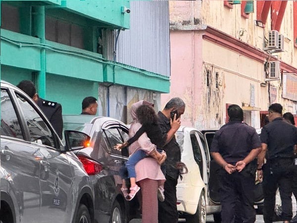 260128CMKfb76d-SB260127LWWA3-Budak_Mati