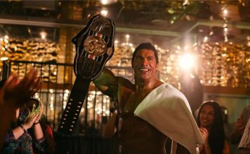 巨石强森半年暴增13公斤 真打上阵遭揍到脑震荡