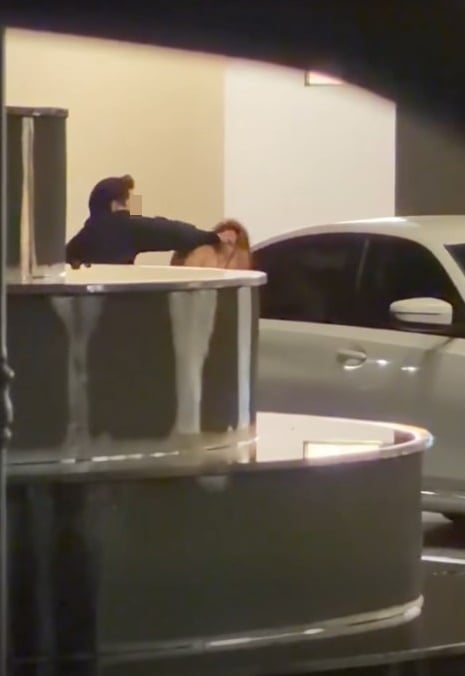 82364357-2e04-465b-bcc8-fcf3f844621d