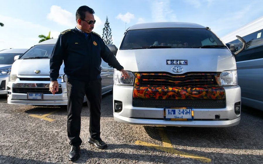 84c1813e6758caa06d59e00fb056310c