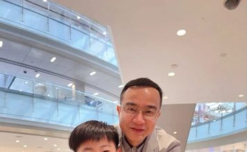 突遭小男孩“熊抱” 四届视后当场吓一跳