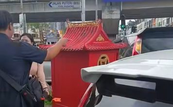 罗里疑失控连撞数车 拿督公神龛竟毫发无损