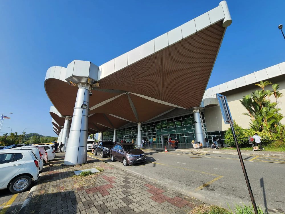 bintulu-airport-cover