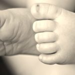 女子生产胎位不正 产婆暴力接生扯断头部身亡