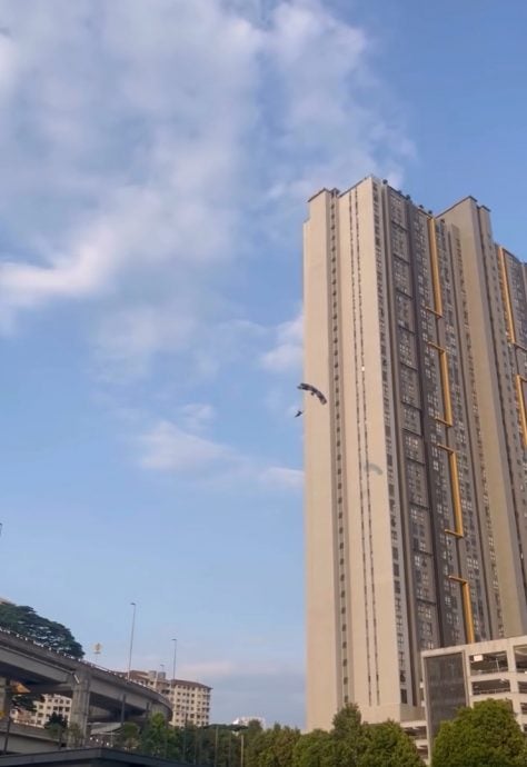 e794b7e5ad90e9ab98e6a5bce5ae9ae782b9e8b7b3e4bc9e-e5b185e6b091e5bfa7e58db1e58f8ae8b7afe4babae5ae89e585a8