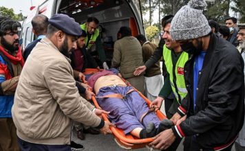 巴基斯坦清真寺遭恐怖血洗 造成至少30死130受伤