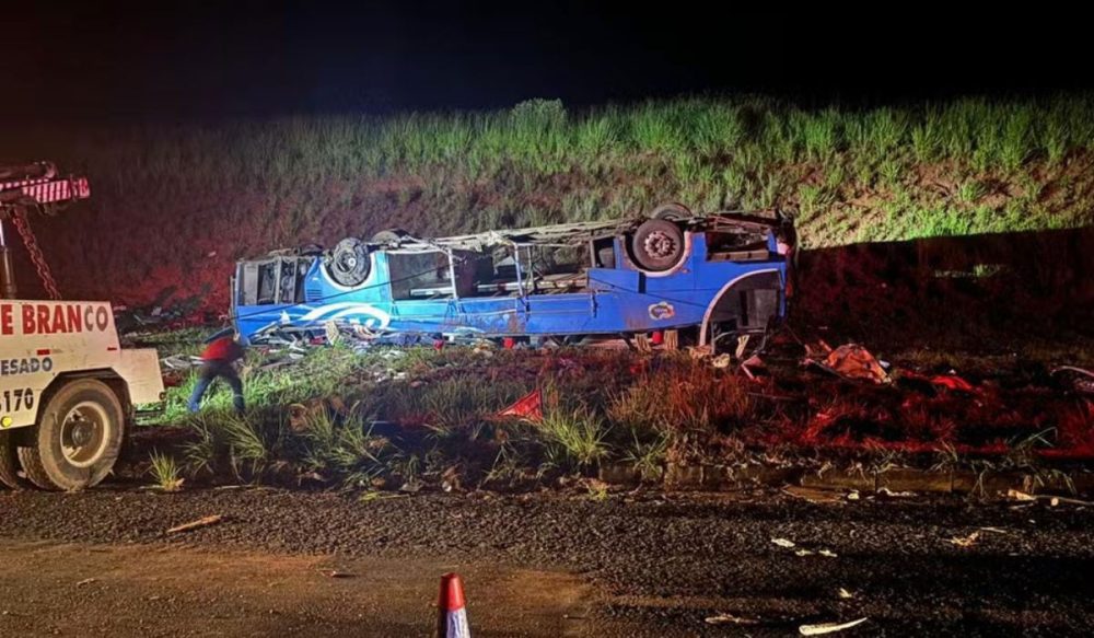 20260217CPKK38c_BRAZIL_BUS_ACCIDENT