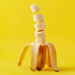 连生两女被亲戚嘲笑 男子崩溃“挥刀自宫”