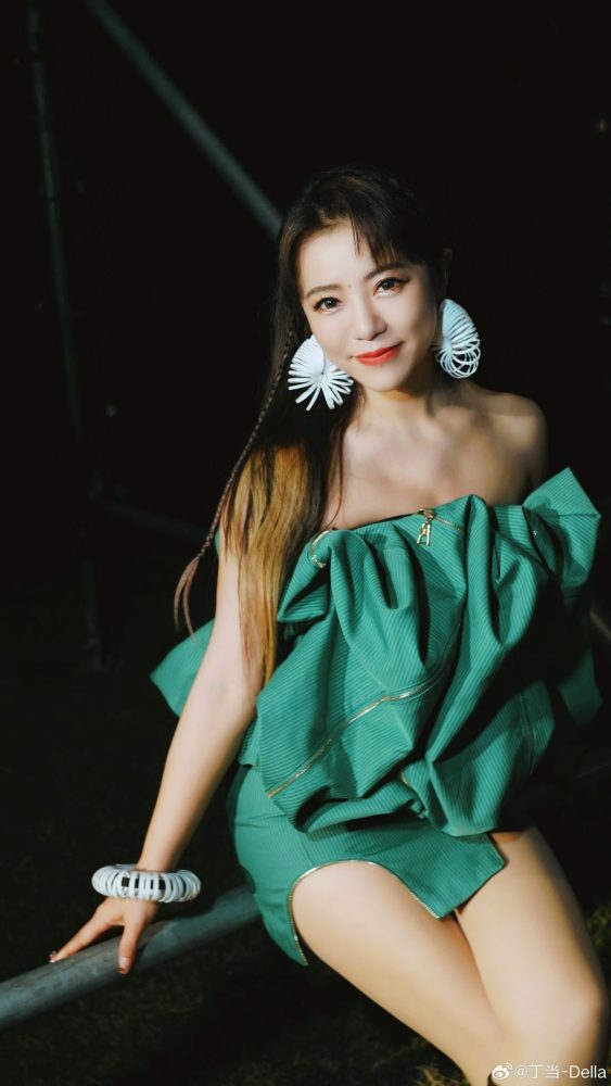 4eb0e76bly1hle1l9a6ijj22dj480qv6