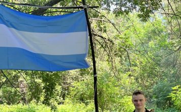 21岁男子宣布建国 拥400公民与2000电子居民