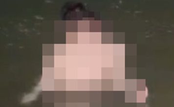 靠近才发现不对劲 海滩惊见“海中活春宫”