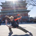 全球各国对中国好感度上升 “Becoming Chinese”成热门话题