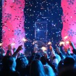 尾牙吃快餐以为没奖金 老板下秒派RM2500红包