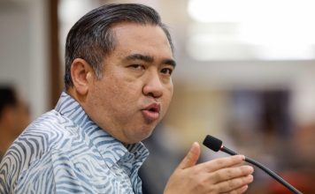 陆兆福向2独中生“下战帖” SPM国文获A+即领RM500