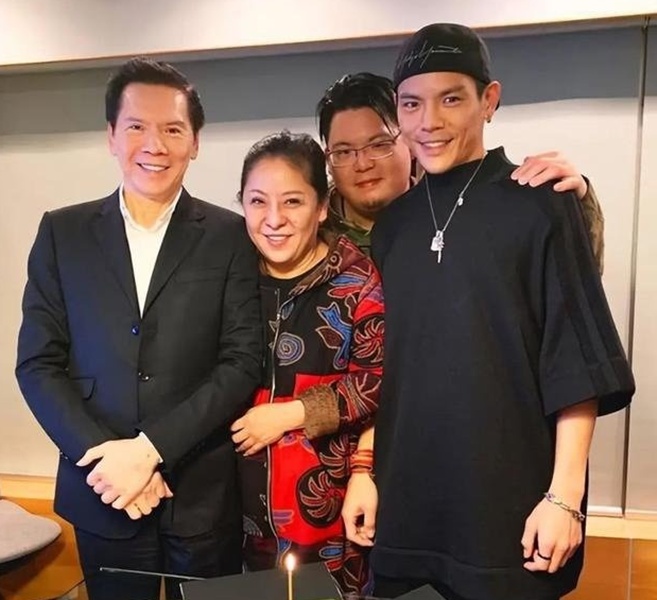 EFEA10B6D9CAE7115C7A62CA42CF7EDC