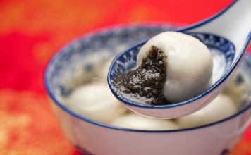 大年初二吃汤圆 男子噎到昏迷身亡