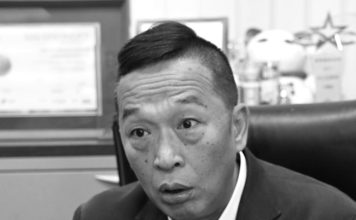 游飚办公室内突倒下 好友悲恸:女儿还那么小