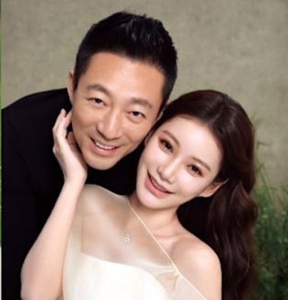 e5500c9485b90dfe73d6e8bcb9be99f4