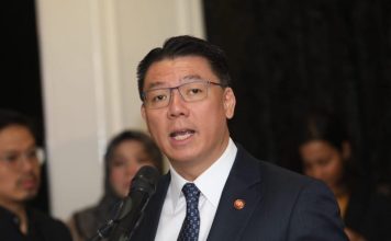 倪可敏呼吁人民 请给予政府“三个心”