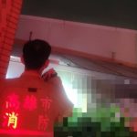 女子全身赤裸18楼坠下 男友目睹全程后玩失踪