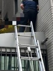 e794b7e5ad90e5969de588b0e78382e986894e6a5bce59da0e4b88b-e98787e58589e7bda9e4b88ae8babae58d8ae5a4a9e8baabe4baa1