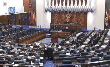 首相任期最多只能10年 政府正式提呈修宪