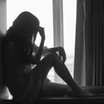 狼父侵犯亲生骨肉 致两女一产子一堕胎