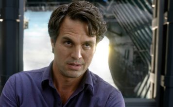 “绿巨人”自爆曾被法院通缉 整整13年无照飙车