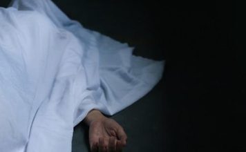 男子抽搐手脚僵直嘴歪身亡 法医:胃里全是毒