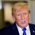 特朗普强硬表态 “敢耍花招就加倍奉还”