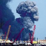 特朗普喊打又谈夺石油 专家质疑美国真正盘算