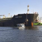 霍尔木兹封锁改写航运版图 一港口转运量暴增成赢家