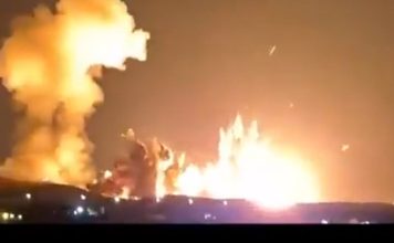 公布伊朗弹药库爆炸画面 特朗普:B-2轰炸机奇袭