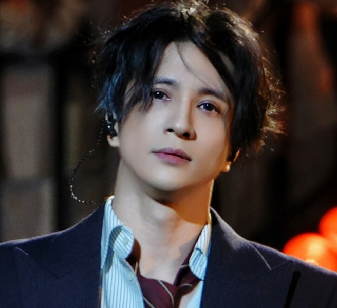 960px-_E8_96_9B_E4_B9_8B_E8_B0_A6__E5_93_94_E5_93_A9_E5_93_94_E5_93_A9_E6_B0_B8_E8_BF_9C22_E6_AF_95_E4_B8_9A_E6_AD_8C_E4_BC_9A_20250602__28cropped_29