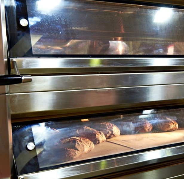 Large oven for baking bread in a bakery