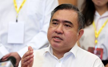 陆兆福宣布新指南 运自己货物无需准证