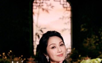 从紫发到黑发 杨千嬅美出新高度