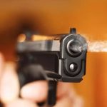 女子不满被出轨枪杀前任 尸体裹毯藏柜至腐烂