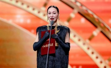 全身百处伤、脸缝89针 惠英红宣布封拳