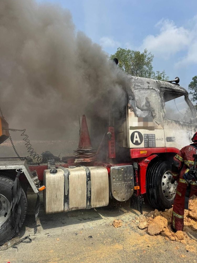 WhatsApp_Image_2026-03-27_at_16