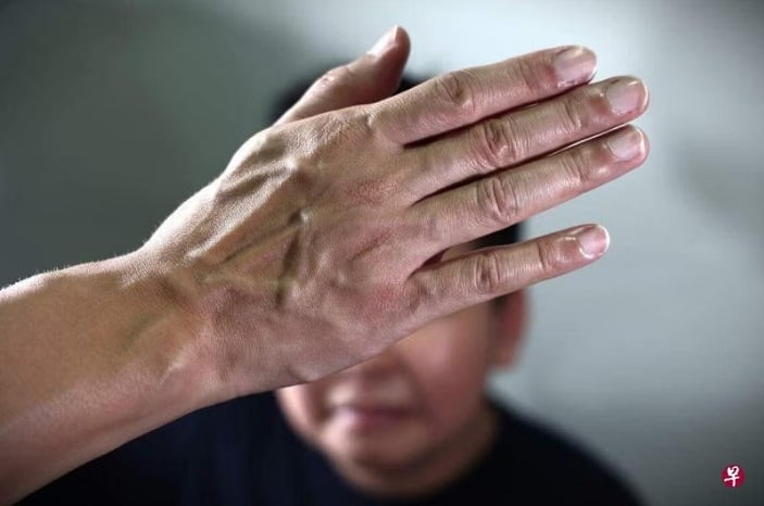 efbc88e5b7b2e7adbee58f91efbc89e69f94efbc9ae78baee59f8ee4ba8ce4b889e4ba8befbc9ae6b689e59cb0e99381e7ab99e68e8ce68eb49e5b281e794b7e7aba5