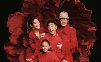 应采儿素颜现身英国陪儿子 Jasper身高暴涨引关注