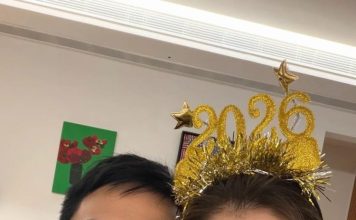 张智霖街头被偶遇 状态逆天像大学生