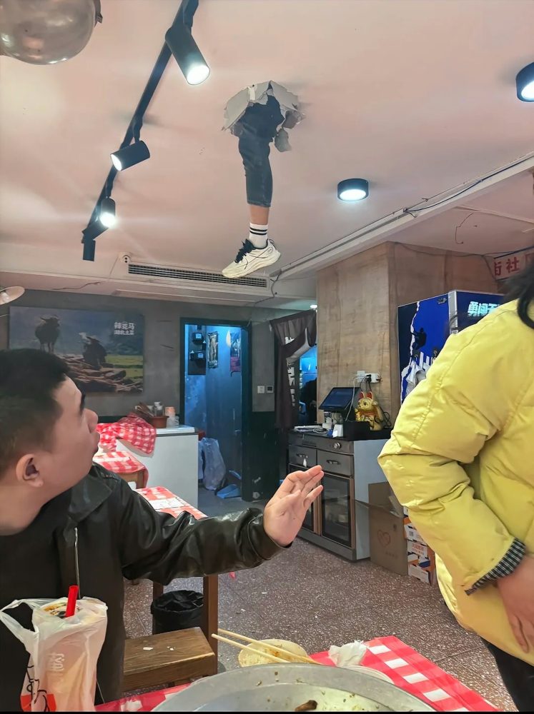 hi0LdyZV51zWMw3yLTyauyxCpappyLM3N_YwHzf2MB8